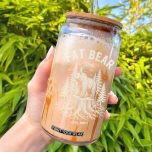 Fat Bear Week Vintage Forest Grizzly Tree Stump Graphic Glass Can Engraving Style Wildlife Outdoor Nature Lover TS02